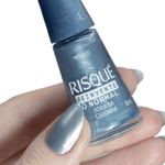 Esmalte-Risque-Reinvente-Azul-Metalico-Fora-da-Caixinha--06