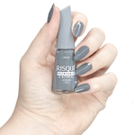 Esmalte-Risque-Reinvente-Cinza-Cremoso-Geracao-Ctrl-Z-07