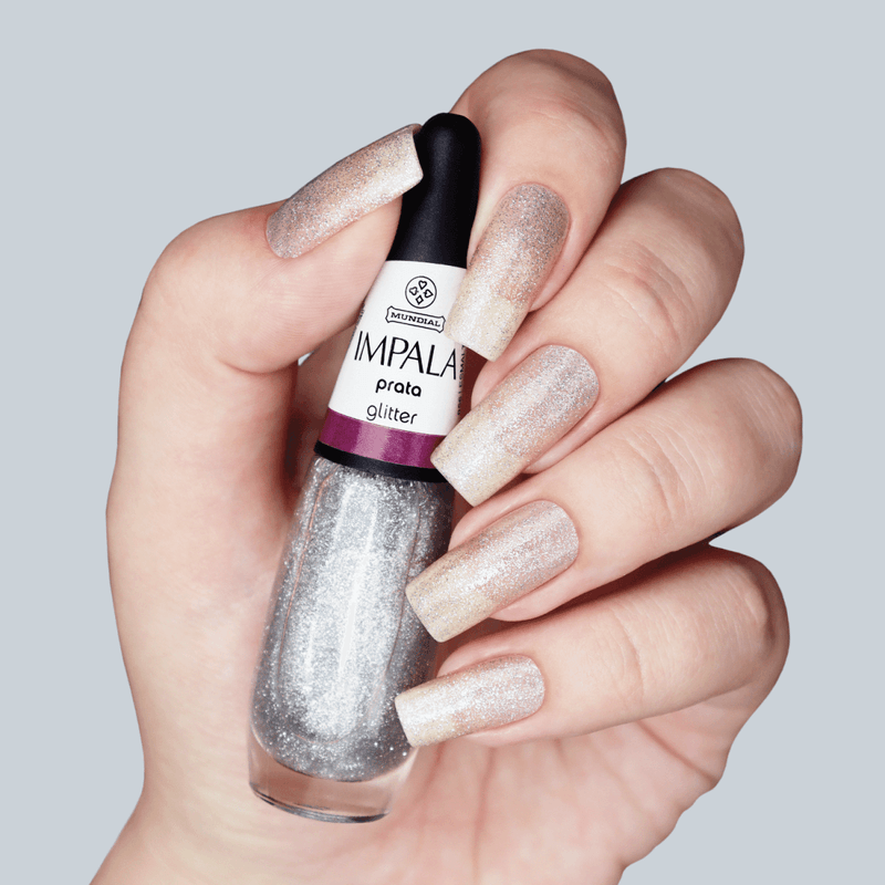 Esmalte-Impala-Glitter-A-Cor-da-Sua-Moda-Prata-Amostra--1-