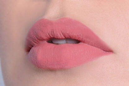 Batom-Makie-Bastao-Lippy-boca
