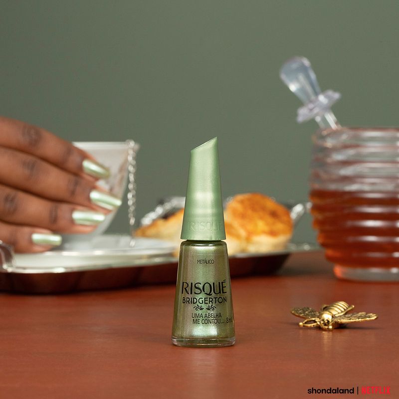 Esmalte-Verde-Metalico-Risque-Bridgerton-Uma-Abelha-Me-Contou-7891350042269-3