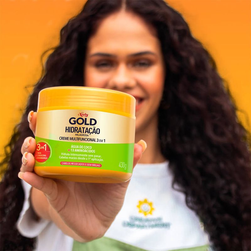 7896000727497_04_Gold_HM_Humanizado_CT