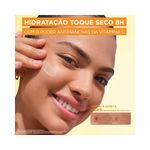 Hidratante-Facial-Garnier-Uniform---Matte-Toque-Seco-Antimanchas-85g_7908785422099_img07
