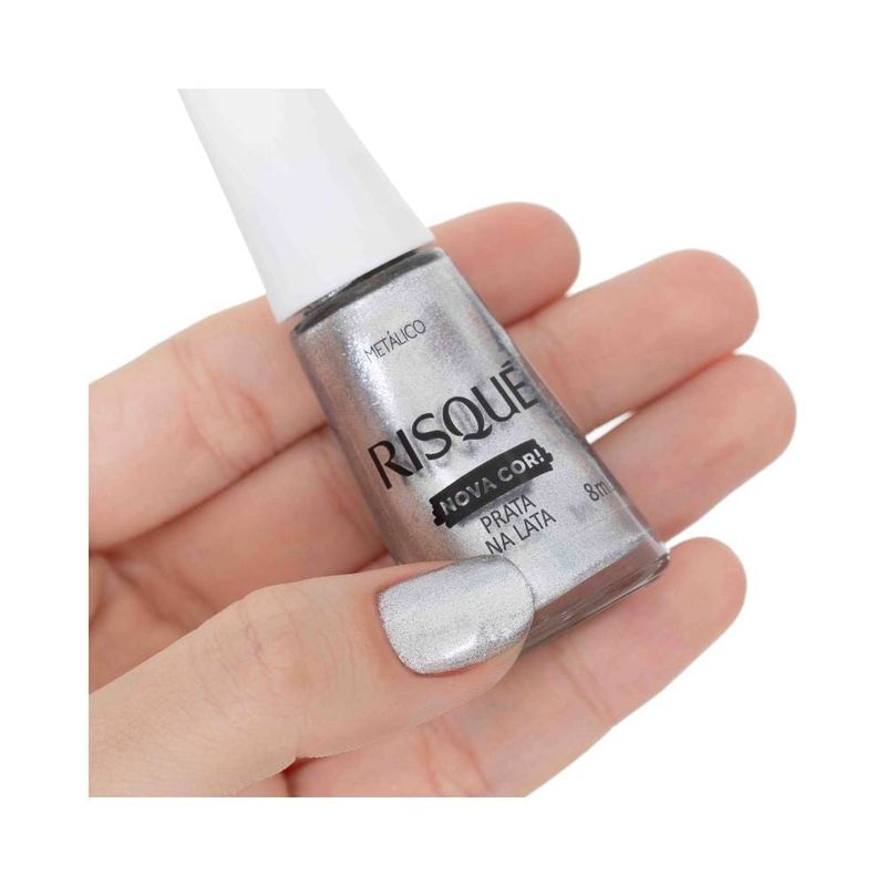 Esmalte-Risque-Metalico-Nova-Cor-Prata-na-Lata_7891350044935_img03