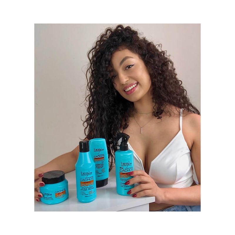 Creme-de-Pentear-Forever-Liss-Cachos-5-em-1-200g---7898952577571---img03